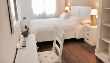 Hotel Carbonell