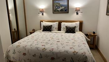 Land’s End Hostel &amp; Bed and Breakfast