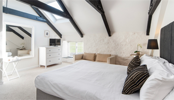 Room-e1675963136846