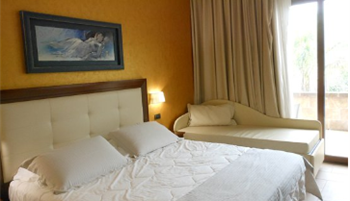 Hotel Flora