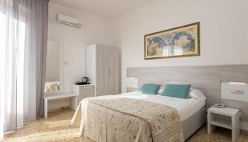 Hotel Minerva