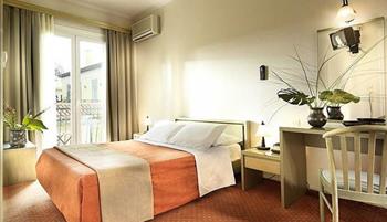 Hotel Adrian