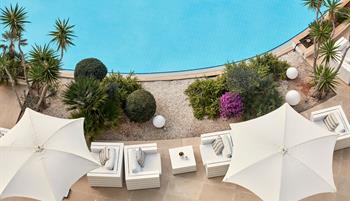 Grecian Park Hotel Pool