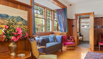 Cheltenham House Hanmar