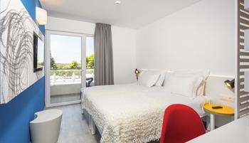 Pharos Hotel