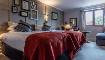 Crown Hotel