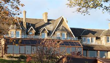 hotel-870x322