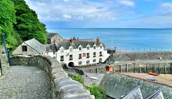 The Red Lion Hotel