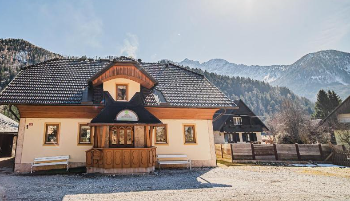 Hisa Kocka Jezersko