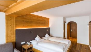 Hotel Walserberg Warth