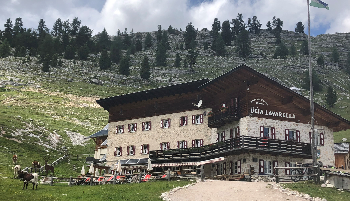 Rifugio Lavarella