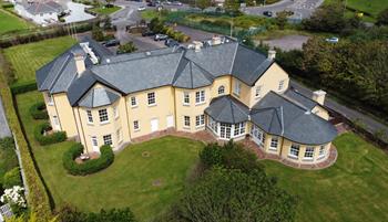 EmlaghHouse
