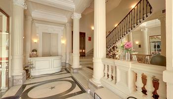 Hotel l'Orque Bleue