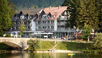 Hotel Jezero