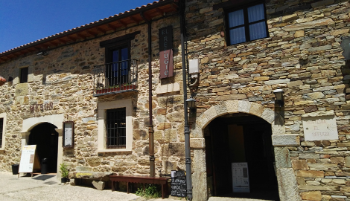 fachada-el-refugio