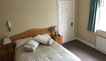 Derreen Tighue House