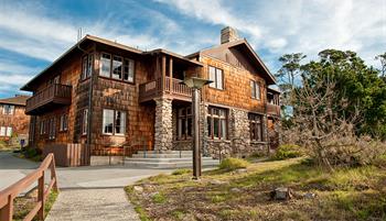 asilomar-lodge-exterior-1-1000x667