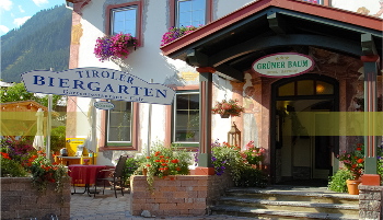 WanderhotelGrunerBaum-Bach