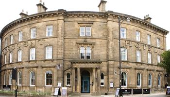 crescentinn