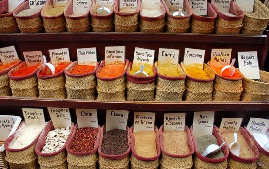 Gewürze und exotische Gerichte