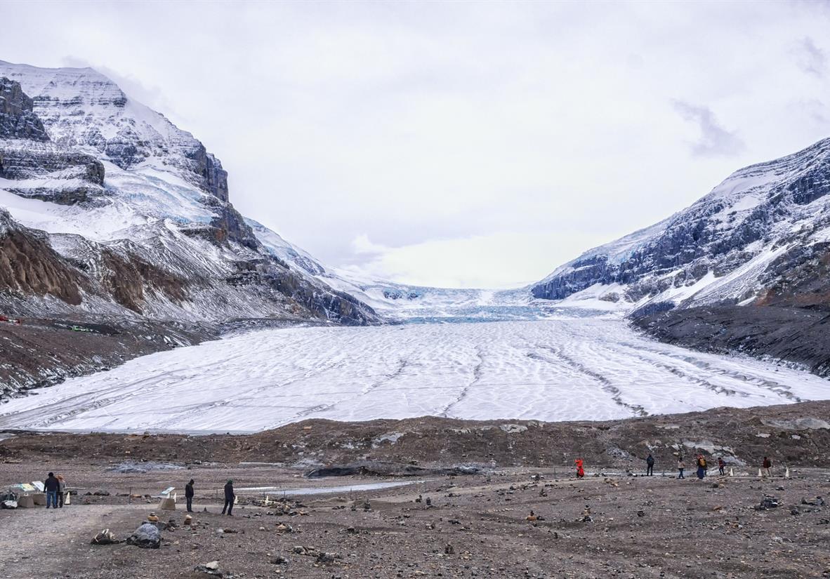 Athabasca Glacier out flow of Columbia Icefield
