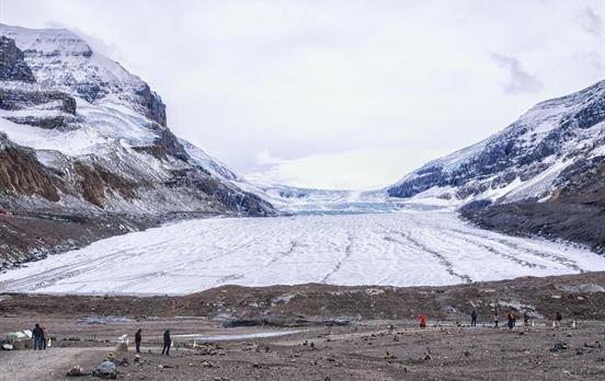 Athabasca Glacier out flow of Columbia Icefield