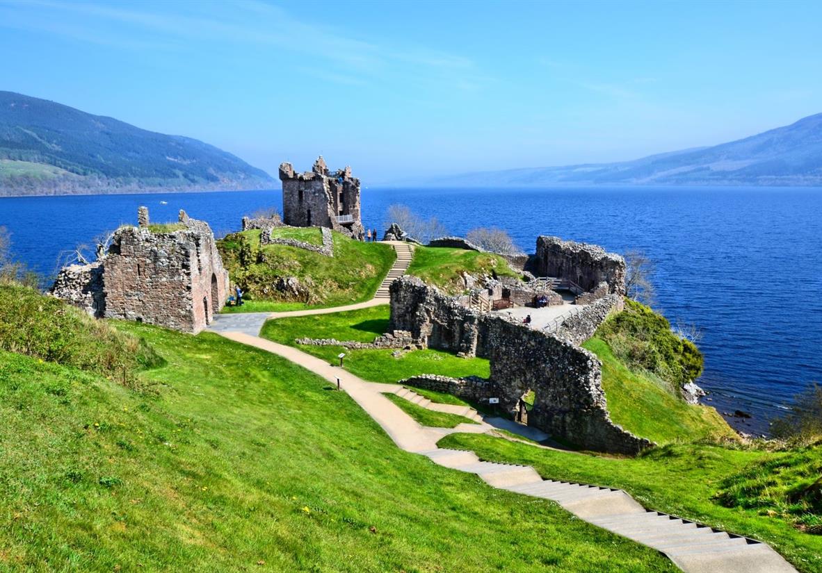 Urquhart Castle am Loch Ness