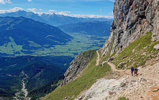 Höhenwege mit Fernsicht