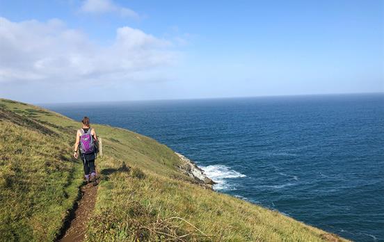 Wanderer auf dem South West Coast Path