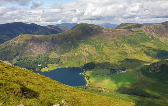 Dramatic sweeping valley on the way to Rosthwaite