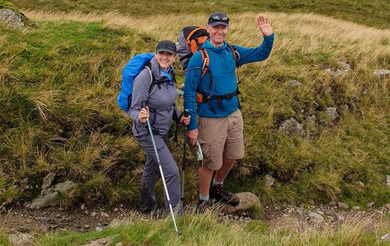 Ein freundliches &quot;Hallo&quot; von anderen Wanderern
