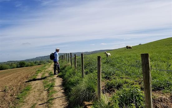 Wandern Sie durch abwechslungsreiches Gelände
