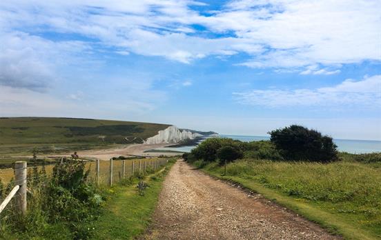 The Walk down to the Seven Sisters