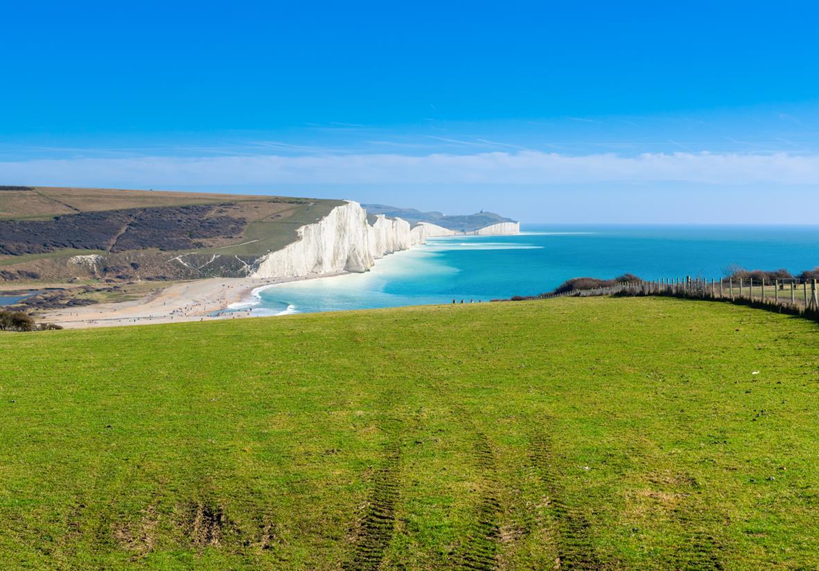 The Walk down to the Seven Sisters