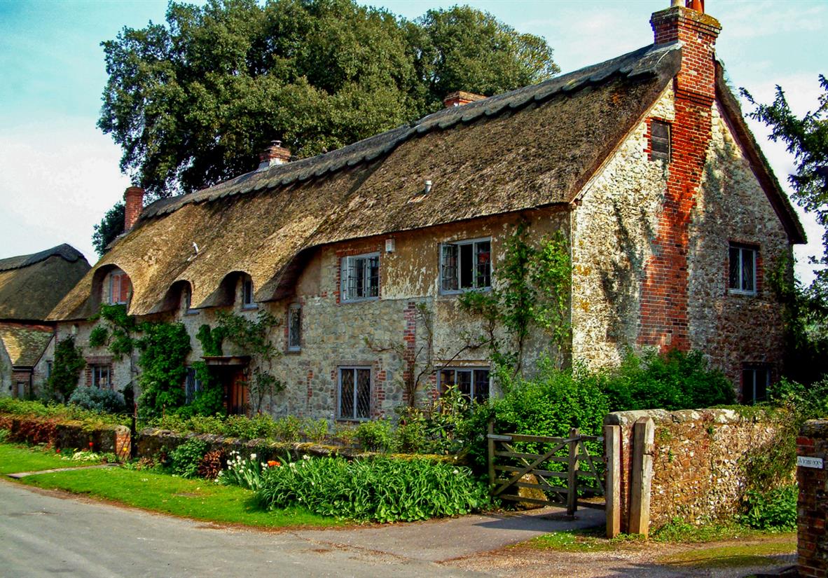 Quaint English cottages in the South Downs