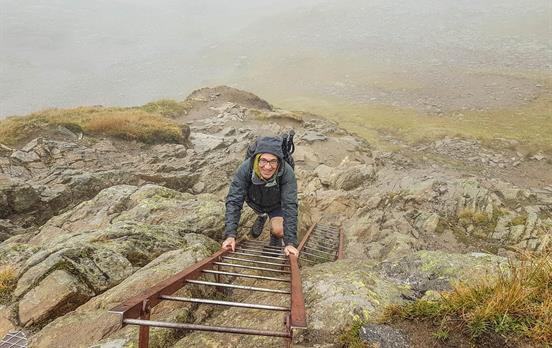Eisenleitern auf dem Weg zum Gipfel des Le Brevent