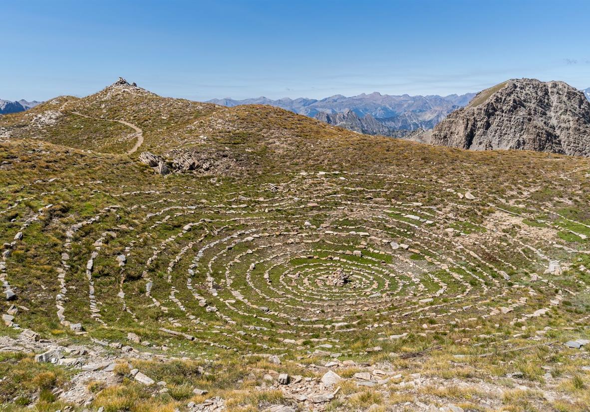 1500x1000images-TourdeQueyras-010