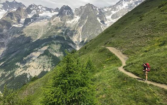 Follow balcony paths