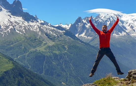 Ein glücklicher Kunde auf der Tour du Mont Blanc