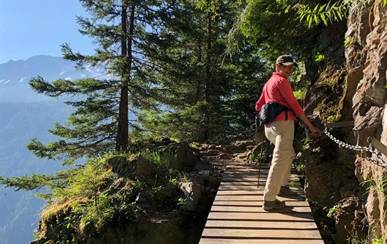 Exciting hiking high above the Chamonix valley