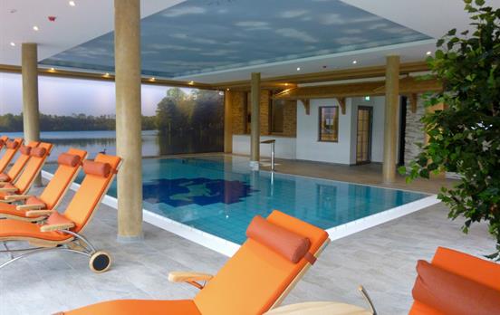 Schwimmbad im Rößle