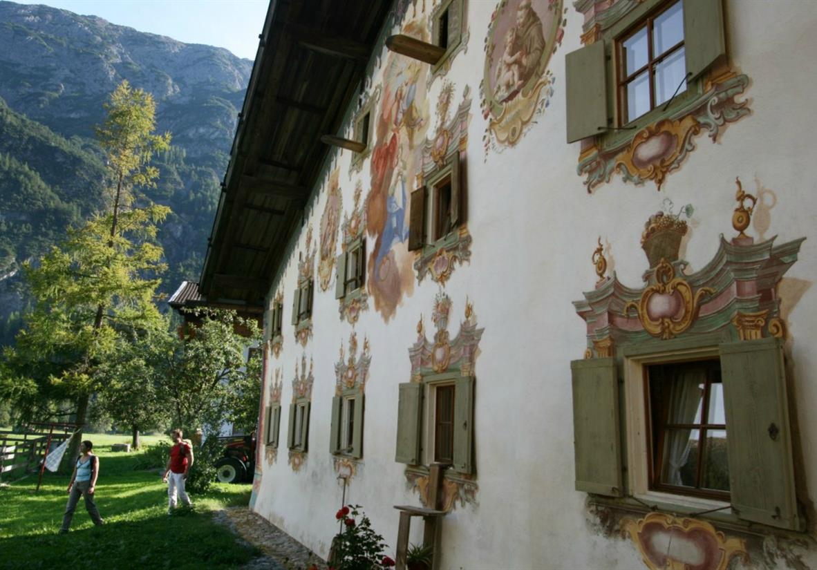 Lüftlmalerei Holzgau © WGLech-Wege