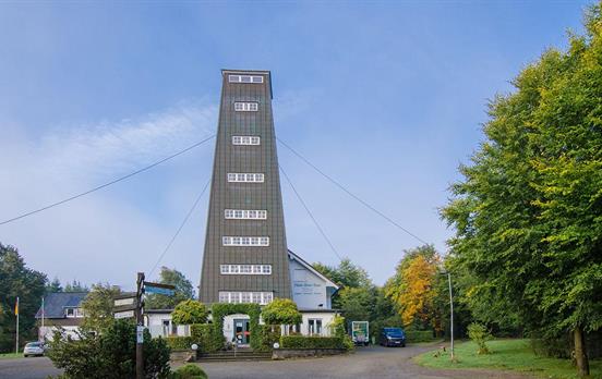 Rhein-Weser-Turm ©Fernwehyvi