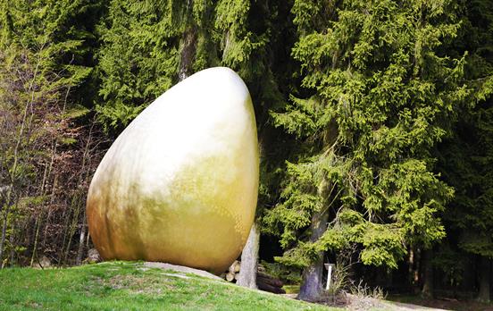 Waldskulptur ©Rothaarsteigverein Tatonka