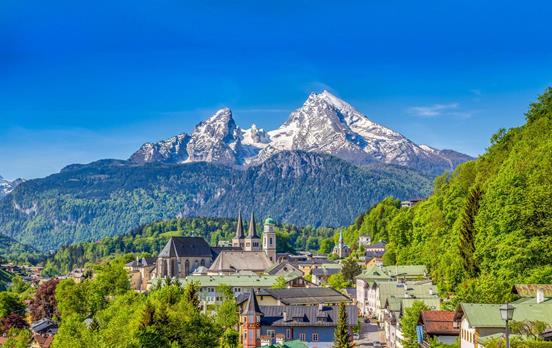 Berchtesgaden and views of the Watzmann