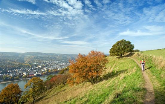 Fotograf-DominikKetzUnterwegsaufdemRheinsteig