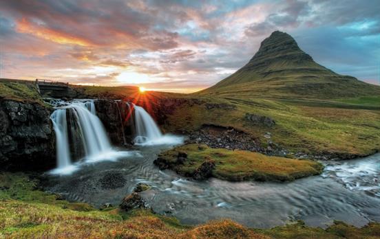 An Icelandic sunset, the land of fire and ice!