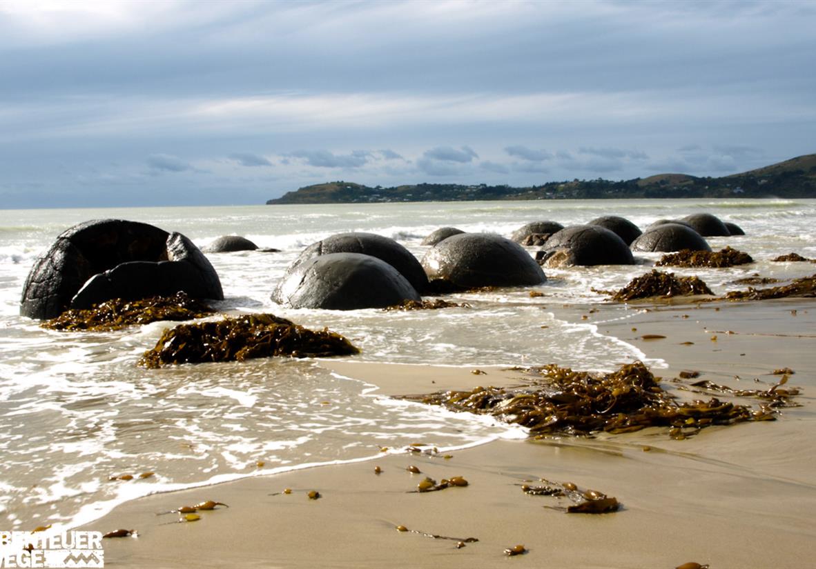 Moeraki Boulders