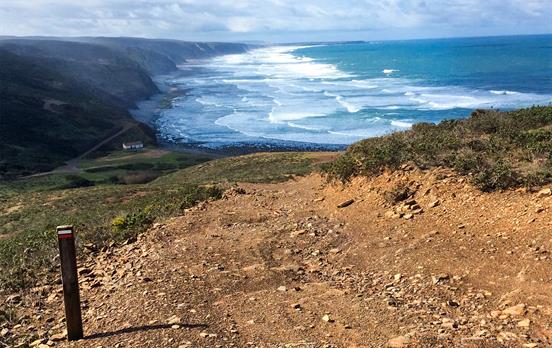 Watch as the waves move... almost in slow motion