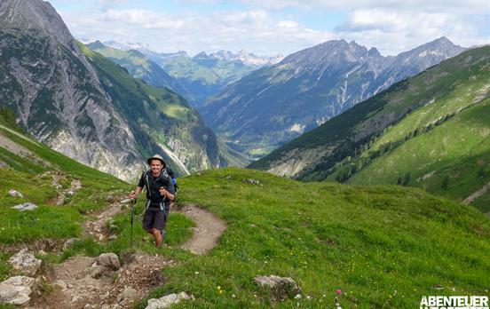Hinauf zu  Memminger Hütte